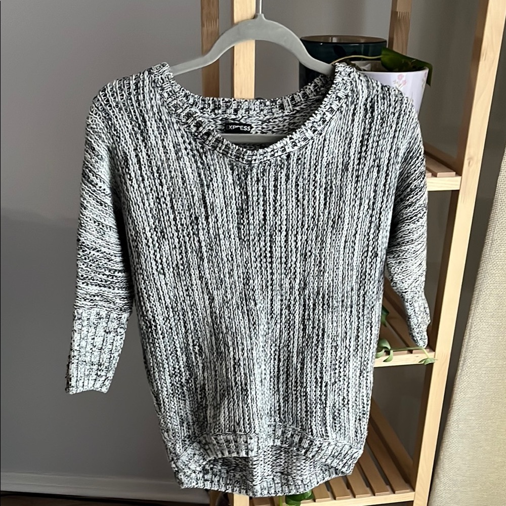 Marled Knit Crew Neck Sweater in Dark Purple and White